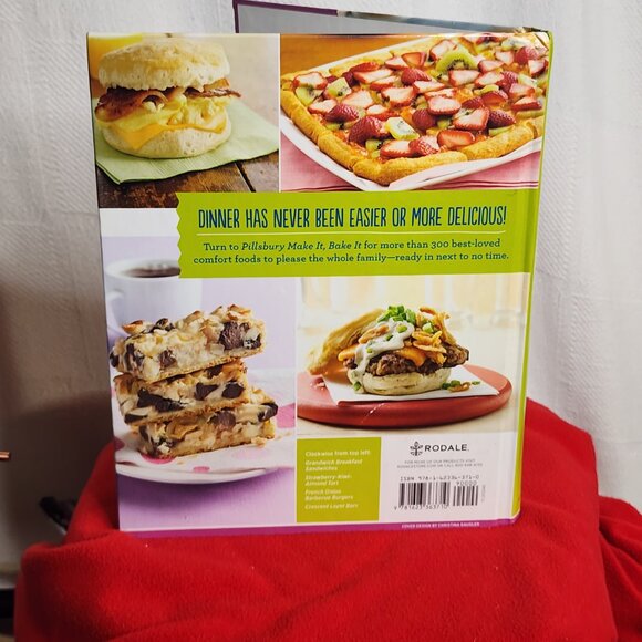 Pillsbury Make It Bake It Classic Flavors with a Modern Twist Hardback Cook Book - Picture 7 of 16